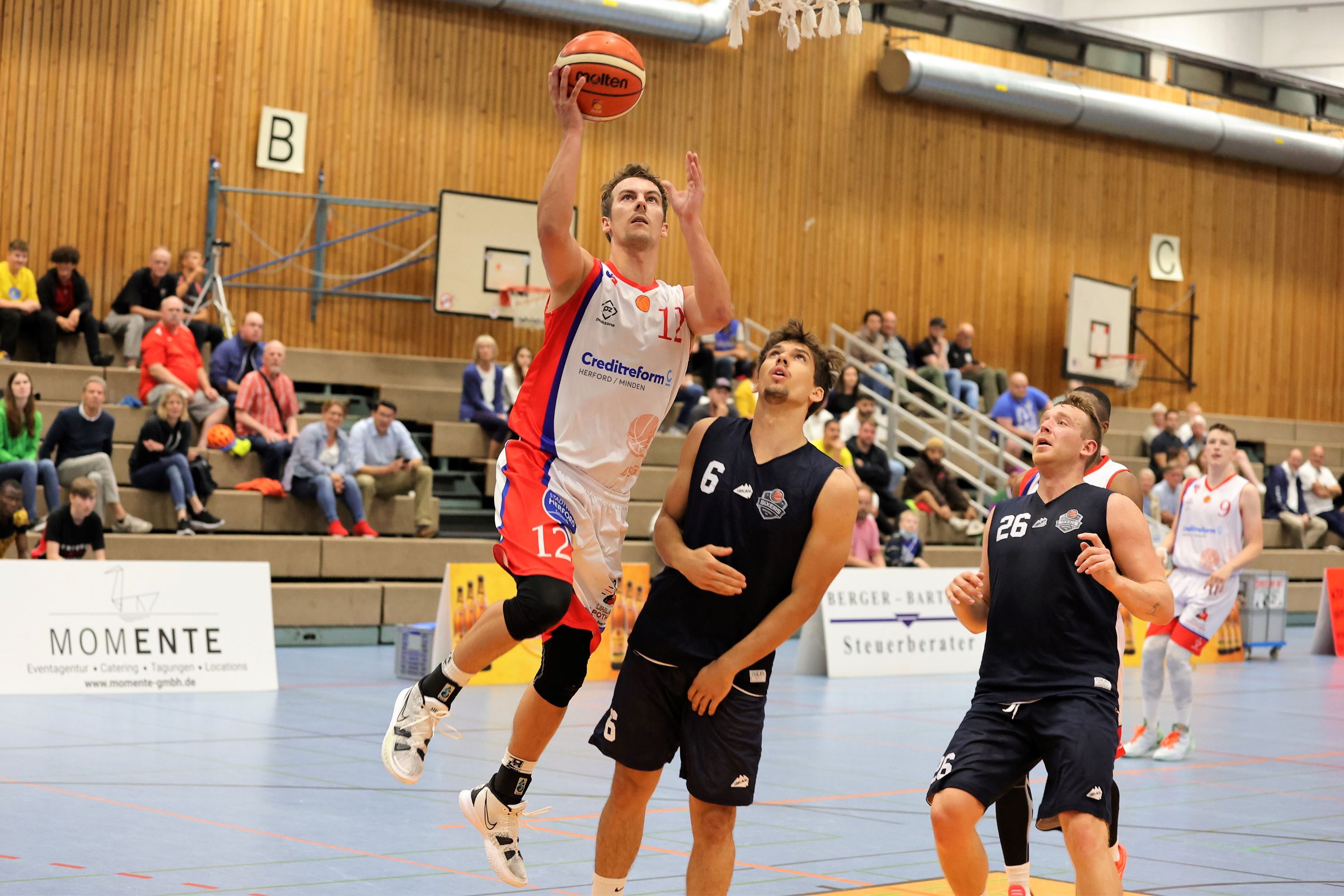 Heimspielauftakt gegen SV Haspe 70