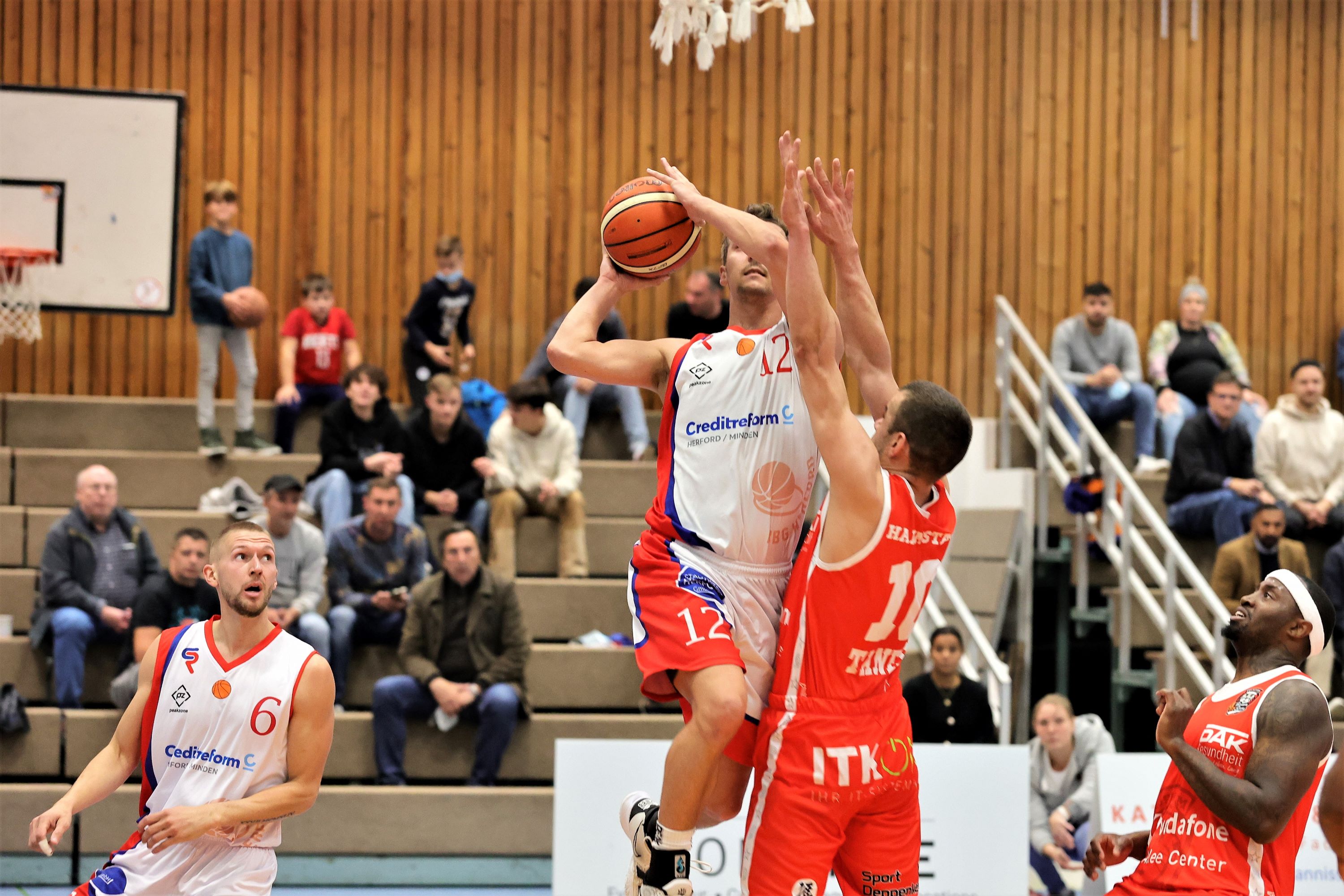 Starkes Comeback beschert Tabellenspitze