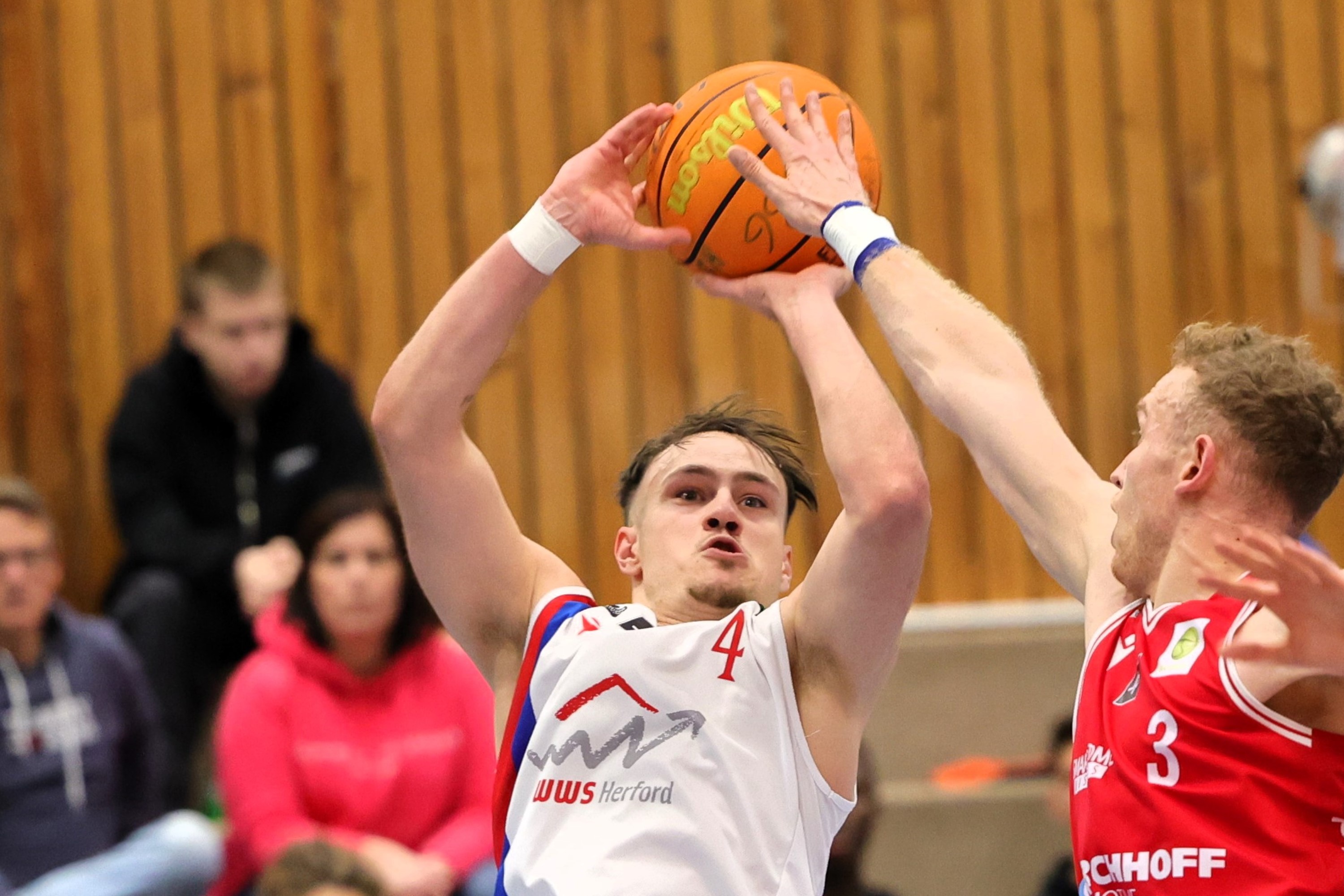 Eine Bundesliga-Partie auf Augenhöhe