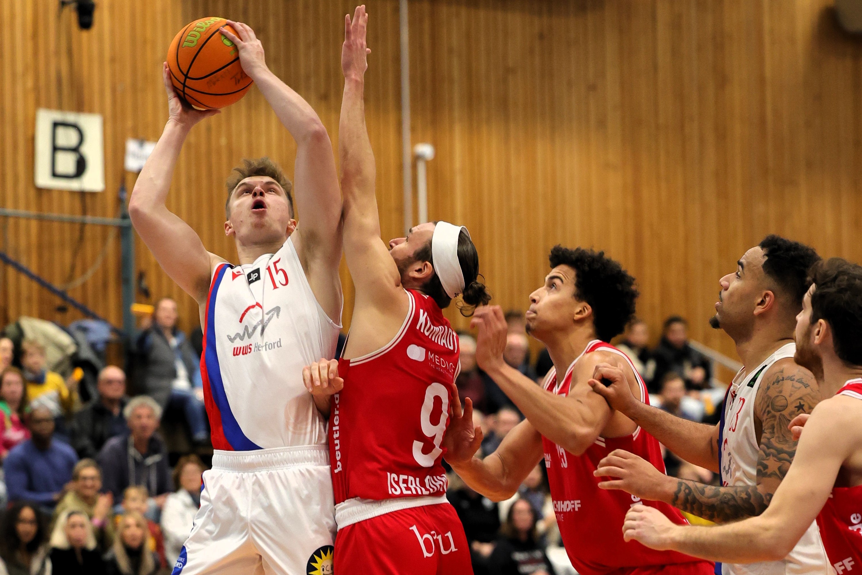 Schweres Auswärtsspiel erwartet