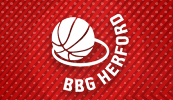 Physio Julian Smolin geht in zweite Saison